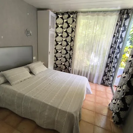 Las Americas Paradero Garden & Swimming Pool Apartment *